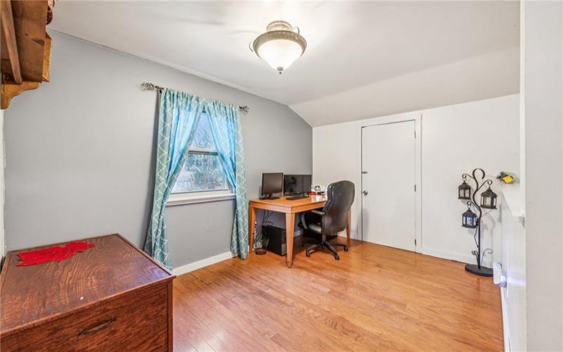 139 Willow Rd., Apollo, 15613, 2 Bedrooms Bedrooms, 6 Rooms Rooms,2.1 BathroomsBathrooms,Residential,For Sale,Willow Rd.,1679659