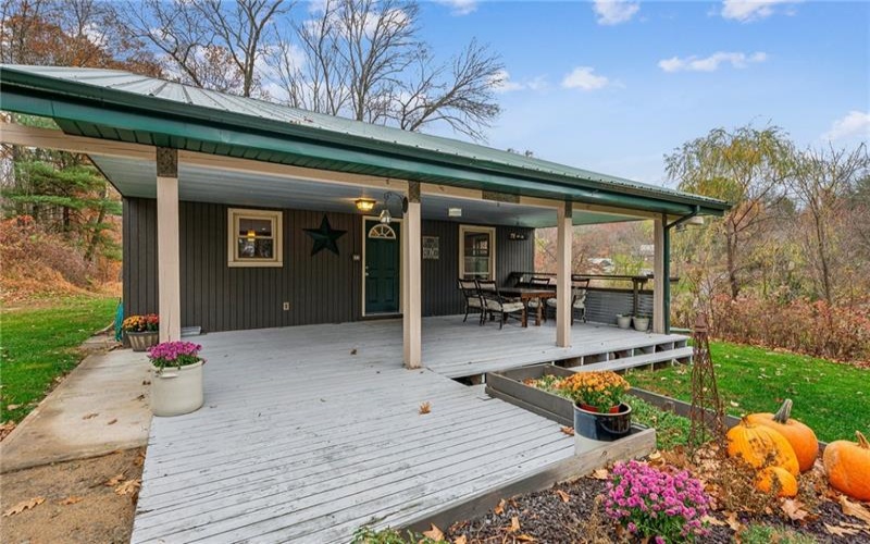 139 Willow Rd., Apollo, 15613, 2 Bedrooms Bedrooms, 6 Rooms Rooms,2.1 BathroomsBathrooms,Residential,For Sale,Willow Rd.,1679659