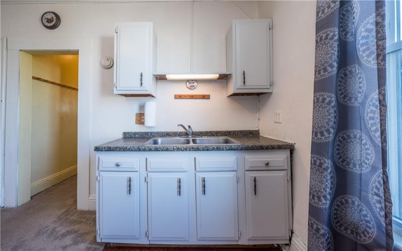 360 Duncan, Washington, 15301, 1 Bedroom Bedrooms, ,1 BathroomBathrooms,Lease,For Sale,Duncan,1689792