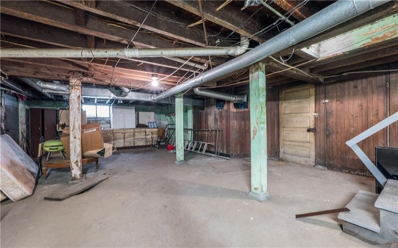 360 Duncan, Washington, 15301, 1 Bedroom Bedrooms, ,1 BathroomBathrooms,Lease,For Sale,Duncan,1689792