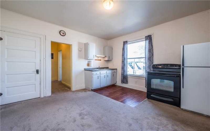 360 Duncan, Washington, 15301, 1 Bedroom Bedrooms, ,1 BathroomBathrooms,Lease,For Sale,Duncan,1689792