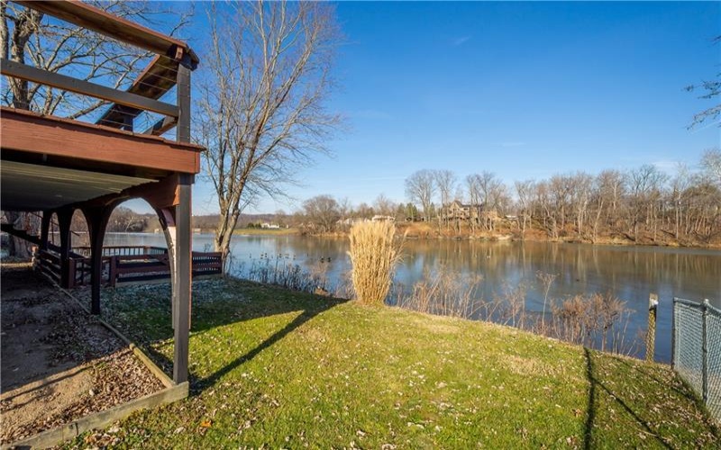 300 Lakeside Drive North, Canonsburg, 15317, 4 Bedrooms Bedrooms, 9 Rooms Rooms,3 BathroomsBathrooms,Residential,For Sale,Lakeside Drive North,1683572