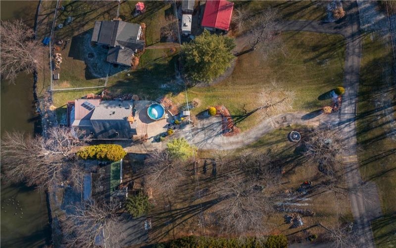 300 Lakeside Drive North, Canonsburg, 15317, 4 Bedrooms Bedrooms, 9 Rooms Rooms,3 BathroomsBathrooms,Residential,For Sale,Lakeside Drive North,1683572