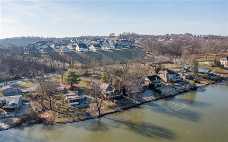 300 Lakeside Drive North, Canonsburg, 15317, 4 Bedrooms Bedrooms, 9 Rooms Rooms,3 BathroomsBathrooms,Residential,For Sale,Lakeside Drive North,1683572