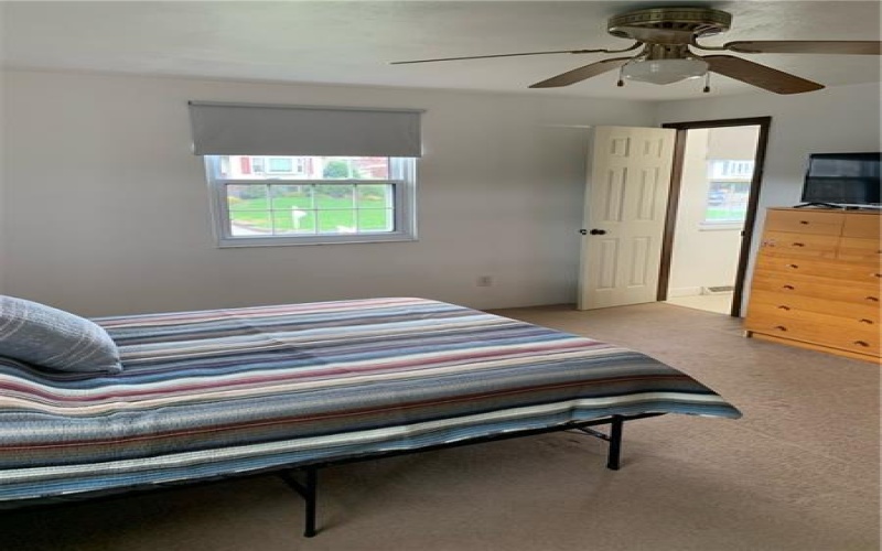 513 Pamela Dr, Harrison City, 15636, 4 Bedrooms Bedrooms, 10 Rooms Rooms,2.1 BathroomsBathrooms,Residential,For Sale,Pamela Dr,1690129