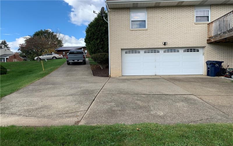 513 Pamela Dr, Harrison City, 15636, 4 Bedrooms Bedrooms, 10 Rooms Rooms,2.1 BathroomsBathrooms,Residential,For Sale,Pamela Dr,1690129