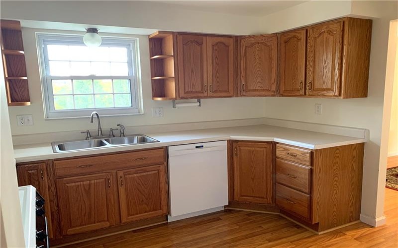 513 Pamela Dr, Harrison City, 15636, 4 Bedrooms Bedrooms, 10 Rooms Rooms,2.1 BathroomsBathrooms,Residential,For Sale,Pamela Dr,1690129