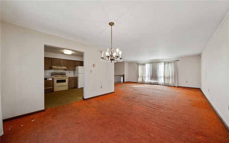 26 PETRAK STREET, Charleroi, 15022, 3 Bedrooms Bedrooms, 9 Rooms Rooms,2.1 BathroomsBathrooms,Residential,For Sale,PETRAK STREET,1678054
