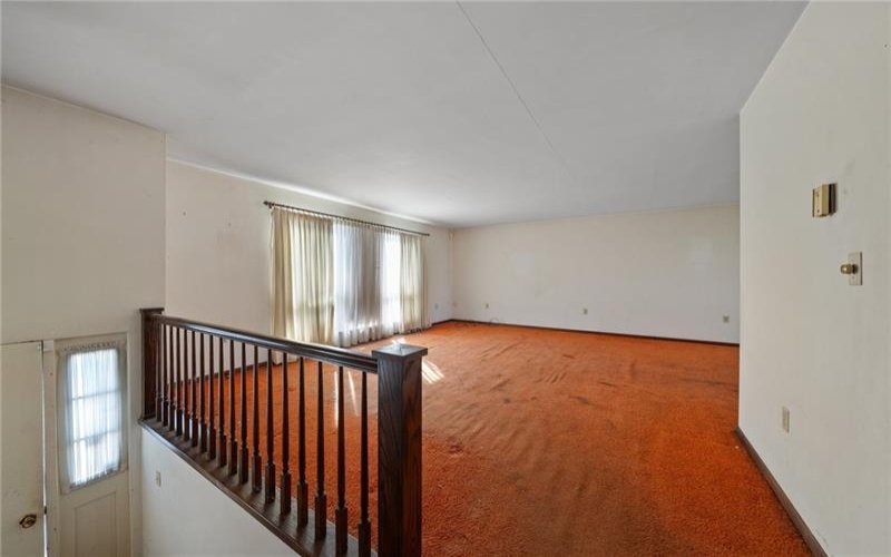 26 PETRAK STREET, Charleroi, 15022, 3 Bedrooms Bedrooms, 9 Rooms Rooms,2.1 BathroomsBathrooms,Residential,For Sale,PETRAK STREET,1678054