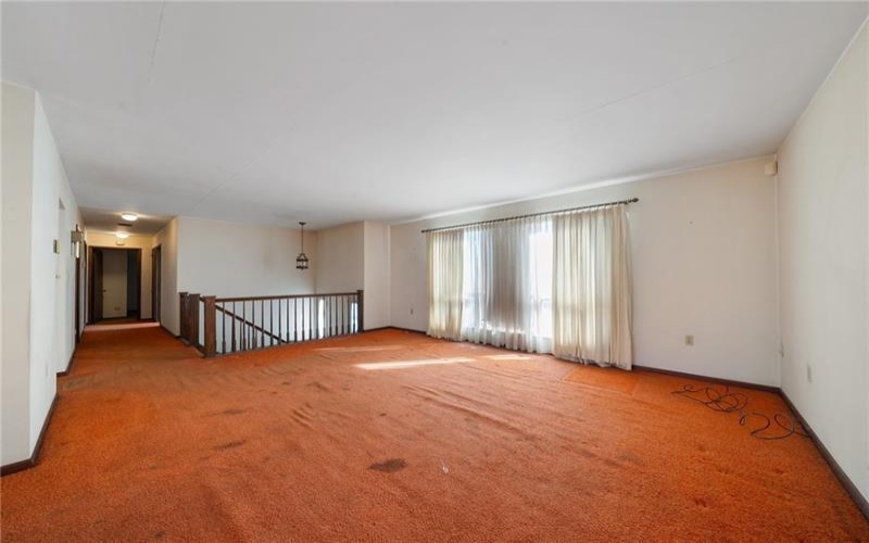 26 PETRAK STREET, Charleroi, 15022, 3 Bedrooms Bedrooms, 9 Rooms Rooms,2.1 BathroomsBathrooms,Residential,For Sale,PETRAK STREET,1678054