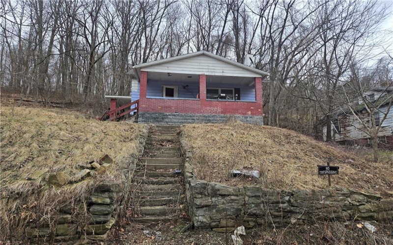 109 Daisytown Rd, Daisytown, 15427, 3 Bedrooms Bedrooms, ,1 BathroomBathrooms,Residential,For Sale,Daisytown Rd,1690206