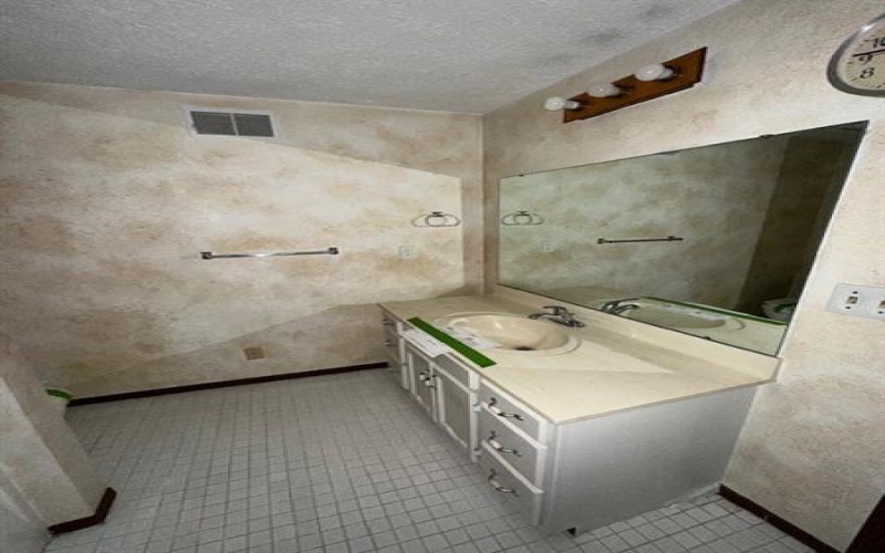 103 Woodstone Ln, New Kensington, 15068, 2 Bedrooms Bedrooms, ,1.1 BathroomsBathrooms,Residential,For Sale,Woodstone Ln,1690214
