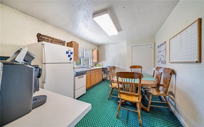 7814 State Route 30, Irwin, 15642, 4 Bedrooms Bedrooms, ,1.1 BathroomsBathrooms,Residential,For Sale,State Route 30,1690231