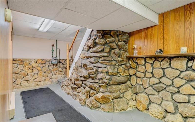 7814 State Route 30, Irwin, 15642, 4 Bedrooms Bedrooms, ,1.1 BathroomsBathrooms,Residential,For Sale,State Route 30,1690231