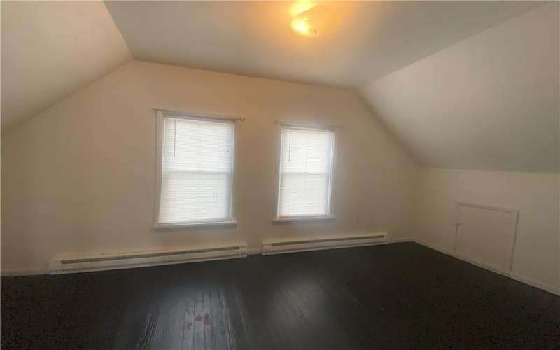 213 Franklin St, Ligonier, 15658, 1 Bedroom Bedrooms, ,1 BathroomBathrooms,Lease,For Sale,Franklin St,1690241