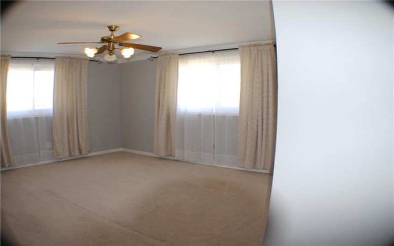 552 Hemlock Street, Greensburg, 15601, 4 Bedrooms Bedrooms, 9 Rooms Rooms,2.1 BathroomsBathrooms,Residential,For Sale,Hemlock Street,1690280