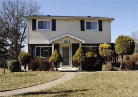 552 Hemlock Street, Greensburg, 15601, 4 Bedrooms Bedrooms, 9 Rooms Rooms,2.1 BathroomsBathrooms,Residential,For Sale,Hemlock Street,1690280