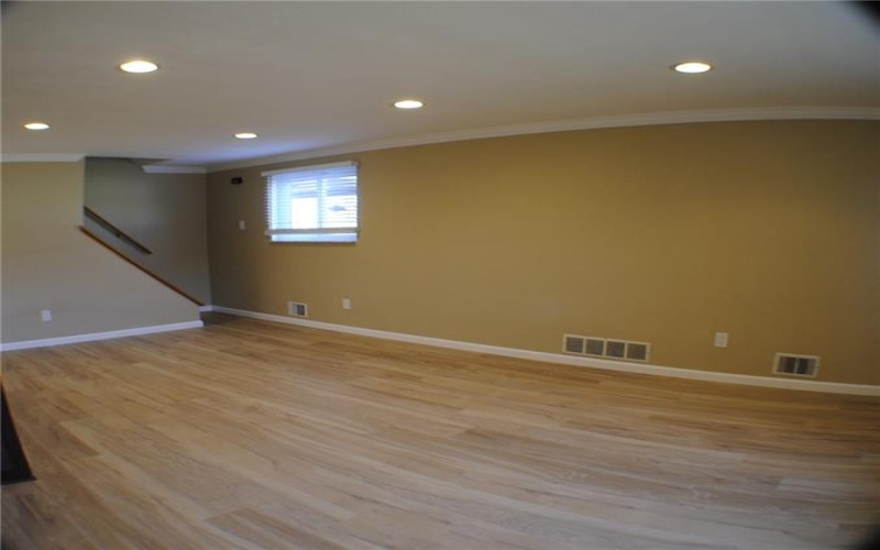 552 Hemlock Street, Greensburg, 15601, 4 Bedrooms Bedrooms, 9 Rooms Rooms,2.1 BathroomsBathrooms,Residential,For Sale,Hemlock Street,1690280