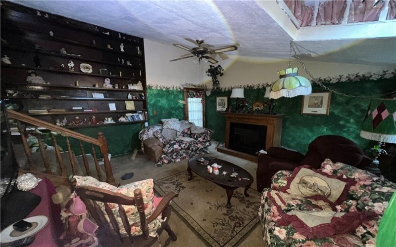 3203 Clay Pike St, Herminie, 15637, 3 Bedrooms Bedrooms, ,Residential,For Sale,Clay Pike St,1690299