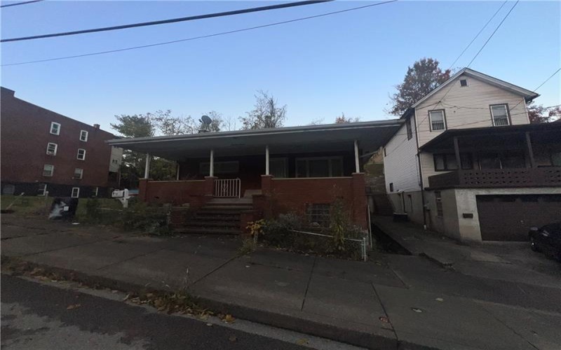 517 Ontario St, Monessen, 15062, 3 Bedrooms Bedrooms, ,Residential,For Sale,Ontario St,1690311