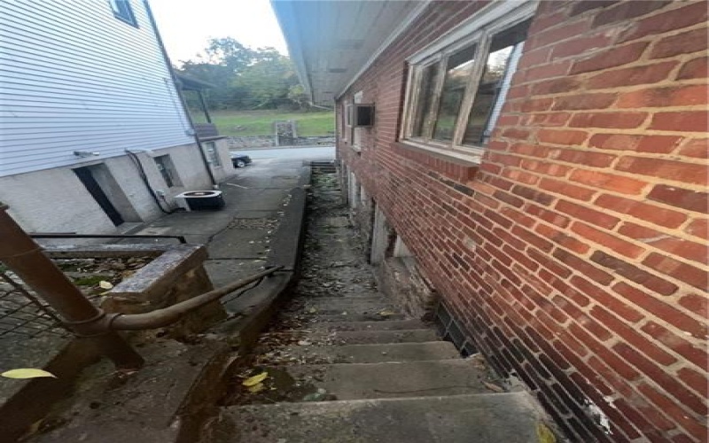 517 Ontario St, Monessen, 15062, 3 Bedrooms Bedrooms, ,Residential,For Sale,Ontario St,1690311