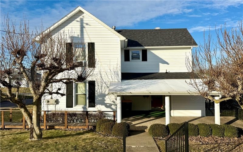 536 FAYETTE STREET, Rostraver, 15012, 4 Bedrooms Bedrooms, 9 Rooms Rooms,3 BathroomsBathrooms,Residential,For Sale,FAYETTE STREET,1690335
