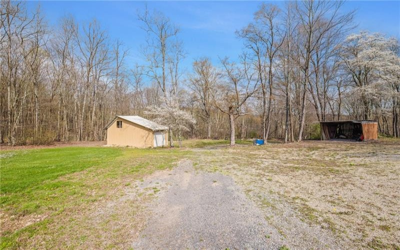 3313 Berlin Plank Road, Berlin, 15530, 4 Bedrooms Bedrooms, ,1.3 BathroomsBathrooms,Residential,For Sale,Berlin Plank Road,1687632