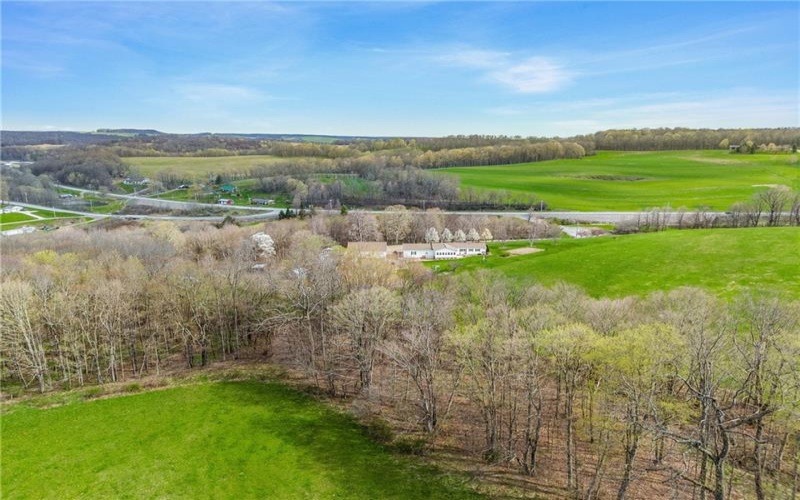3313 Berlin Plank Road, Berlin, 15530, 4 Bedrooms Bedrooms, ,1.3 BathroomsBathrooms,Residential,For Sale,Berlin Plank Road,1687632