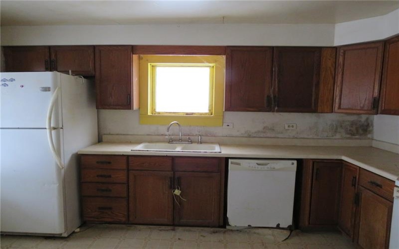 8 Ziskind Rd, Fredericktown, 15333, ,Multi-unit,For Sale,Ziskind Rd,1690404