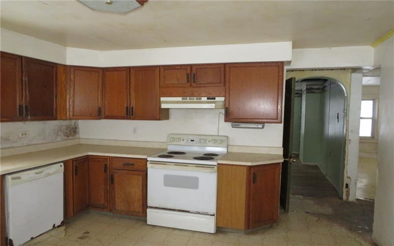 8 Ziskind Rd, Fredericktown, 15333, ,Multi-unit,For Sale,Ziskind Rd,1690404
