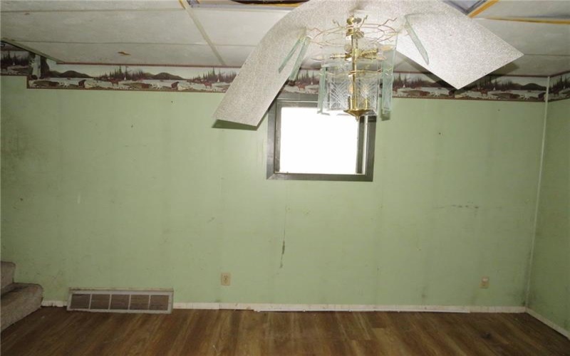 8 Ziskind Rd, Fredericktown, 15333, ,Multi-unit,For Sale,Ziskind Rd,1690404