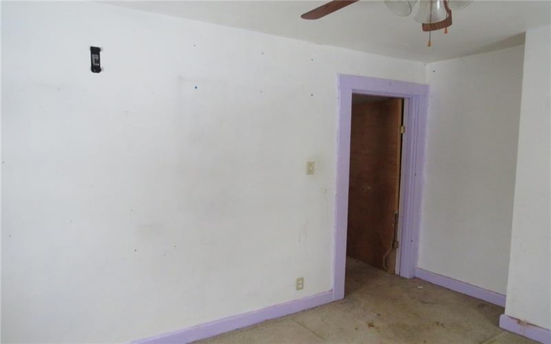 8 Ziskind Rd, Fredericktown, 15333, ,Multi-unit,For Sale,Ziskind Rd,1690404