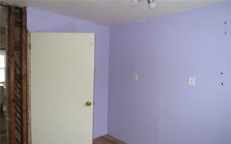 8 Ziskind Rd, Fredericktown, 15333, ,Multi-unit,For Sale,Ziskind Rd,1690404