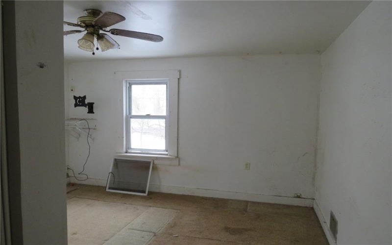 8 Ziskind Rd, Fredericktown, 15333, ,Multi-unit,For Sale,Ziskind Rd,1690404