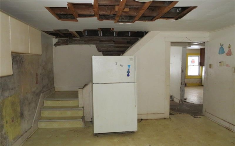 8 Ziskind Rd, Fredericktown, 15333, ,Multi-unit,For Sale,Ziskind Rd,1690404