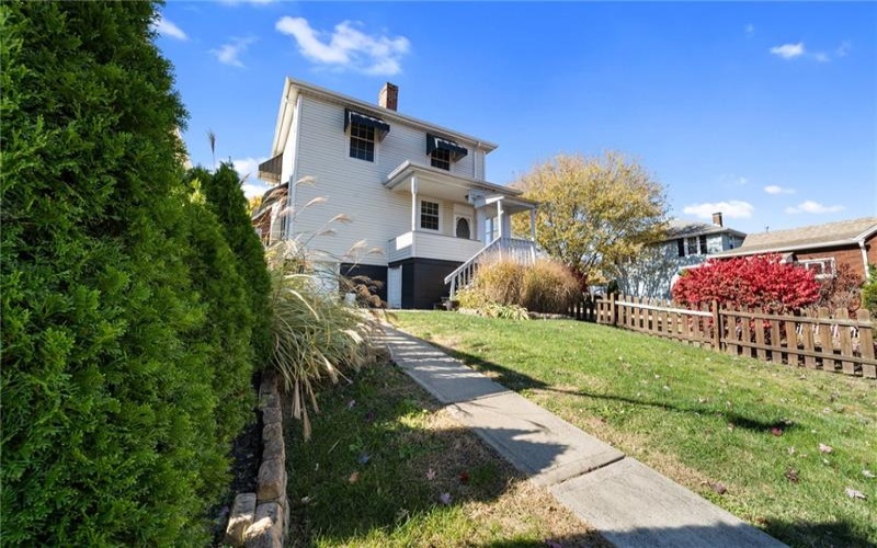 531 CONRAD STREET, Charleroi, 15022, 3 Bedrooms Bedrooms, 7 Rooms Rooms,1.1 BathroomsBathrooms,Residential,For Sale,CONRAD STREET,1677352