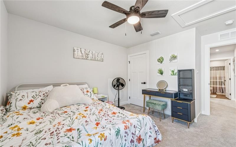 334 Crossing Dr, Eighty Four, 15330, 4 Bedrooms Bedrooms, 8 Rooms Rooms,3.1 BathroomsBathrooms,Residential,For Sale,Crossing Dr,1690227