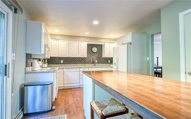 127 Fairway Landings Dr, Canonsburg, 15317, 2 Bedrooms Bedrooms, 8 Rooms Rooms,2.2 BathroomsBathrooms,Residential,For Sale,Fairway Landings Dr,1690495