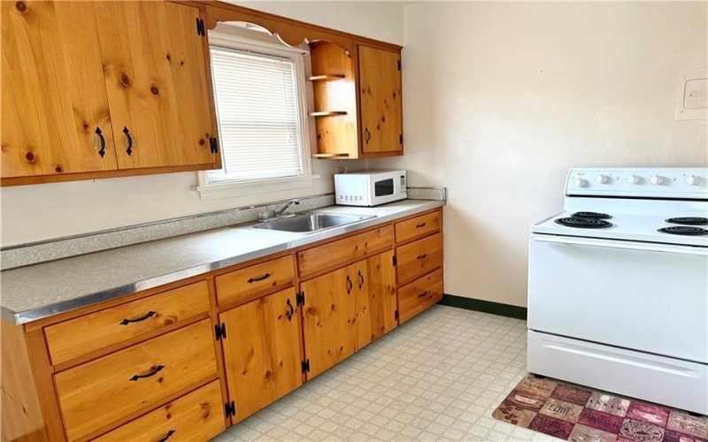 536 FAYETTE STREET, Rostraver, 15012, ,Multi-unit,For Sale,FAYETTE STREET,1690601