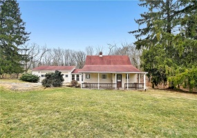 305 Hemlock Rd, Trafford, 15085, 3 Bedrooms Bedrooms, 6 Rooms Rooms,2 BathroomsBathrooms,Residential,For Sale,Hemlock Rd,1690680