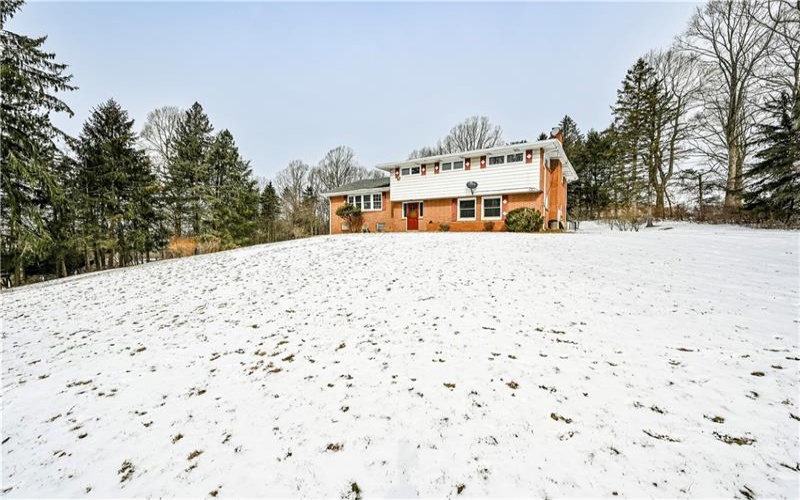 4092 STATE ROUTE 130, Irwin, 15642, 4 Bedrooms Bedrooms, 11 Rooms Rooms,3 BathroomsBathrooms,Residential,For Sale,STATE ROUTE 130,1690229
