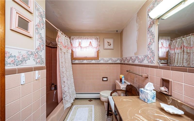 4092 STATE ROUTE 130, Irwin, 15642, 4 Bedrooms Bedrooms, 11 Rooms Rooms,3 BathroomsBathrooms,Residential,For Sale,STATE ROUTE 130,1690229
