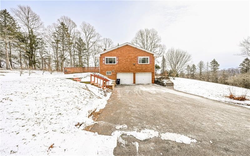 4092 STATE ROUTE 130, Irwin, 15642, 4 Bedrooms Bedrooms, 11 Rooms Rooms,3 BathroomsBathrooms,Residential,For Sale,STATE ROUTE 130,1690229