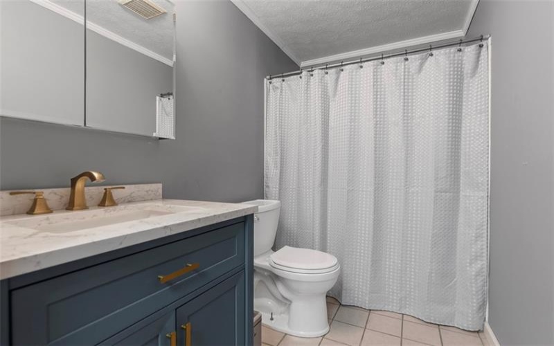 204 Quail Dr, Greensburg, 15601, 2 Bedrooms Bedrooms, ,1 BathroomBathrooms,Residential,For Sale,Quail Dr,1690604