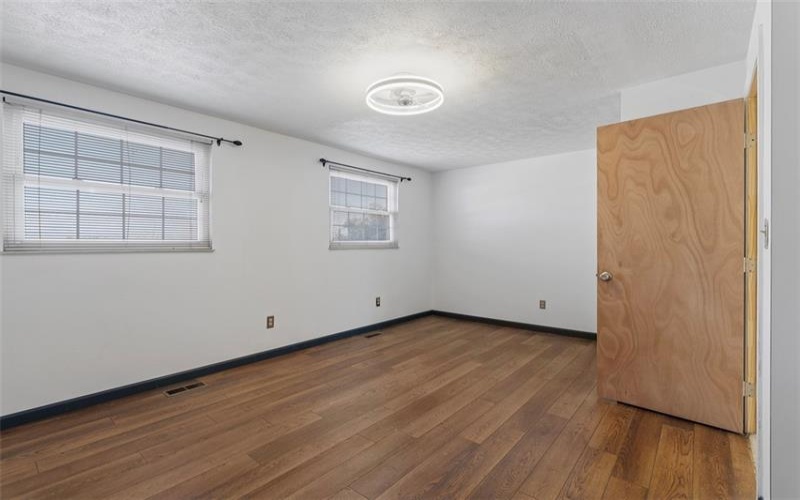 204 Quail Dr, Greensburg, 15601, 2 Bedrooms Bedrooms, ,1 BathroomBathrooms,Residential,For Sale,Quail Dr,1690604