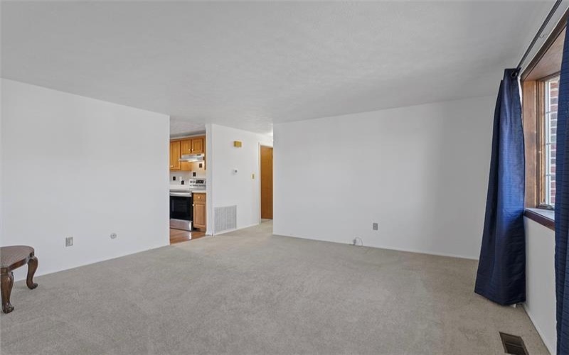204 Quail Dr, Greensburg, 15601, 2 Bedrooms Bedrooms, ,1 BathroomBathrooms,Residential,For Sale,Quail Dr,1690604