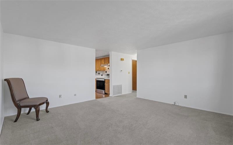 204 Quail Dr, Greensburg, 15601, 2 Bedrooms Bedrooms, ,1 BathroomBathrooms,Residential,For Sale,Quail Dr,1690604