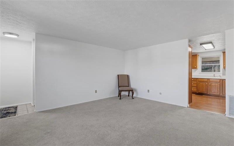 204 Quail Dr, Greensburg, 15601, 2 Bedrooms Bedrooms, ,1 BathroomBathrooms,Residential,For Sale,Quail Dr,1690604