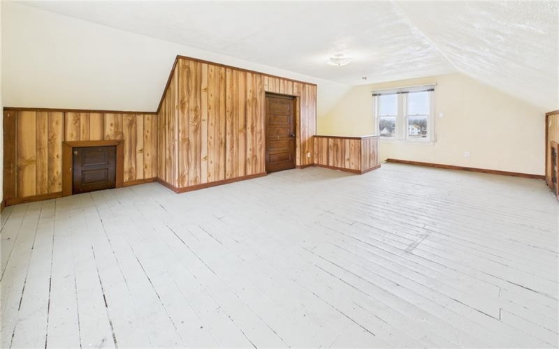 502 Liberty Ave, Charleroi, 15022, 5 Bedrooms Bedrooms, ,2.1 BathroomsBathrooms,Residential,For Sale,Liberty Ave,1690606