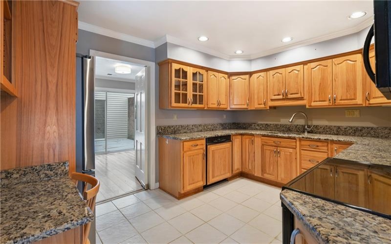 128 Roscommon PLace, Canonsburg, 15317, 3 Bedrooms Bedrooms, 9 Rooms Rooms,2 BathroomsBathrooms,Residential,For Sale,Roscommon PLace,1690682